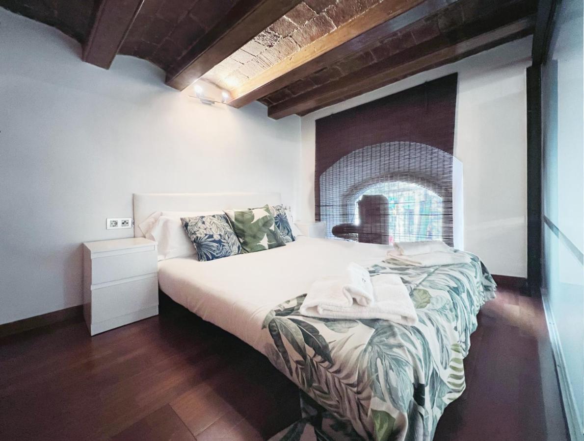 Stay U-Nique Apartments Placa Universitat Barcelona Zewnętrze zdjęcie
