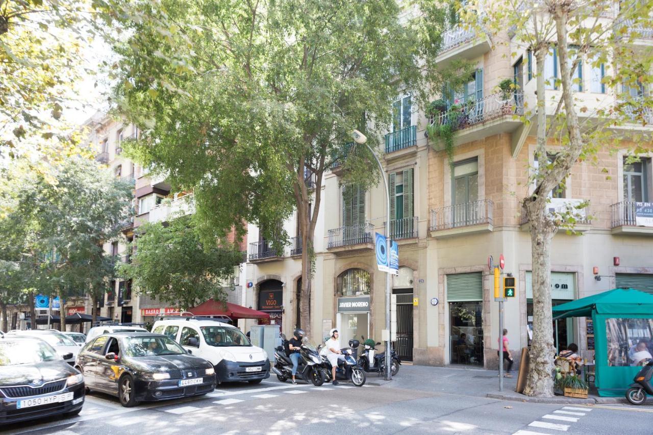 Stay U-Nique Apartments Placa Universitat Barcelona Zewnętrze zdjęcie